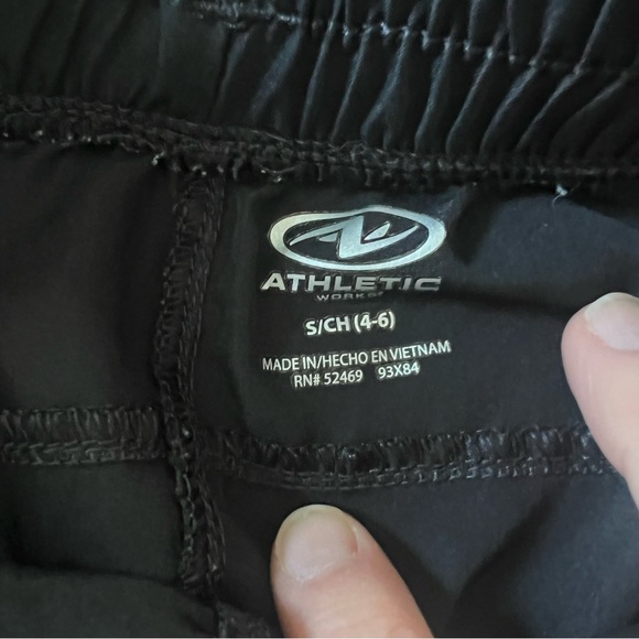 Athletic Works High Rise Shorts - Picture 3 of 7